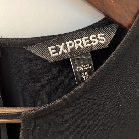 Express LS Shorts Romper - Picture 2 of 8